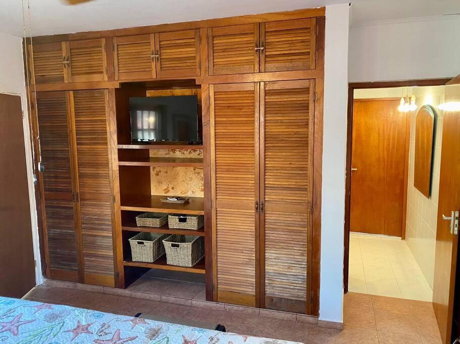 3-Bedroom Villa With A Jacuzzi Noord Exterior foto